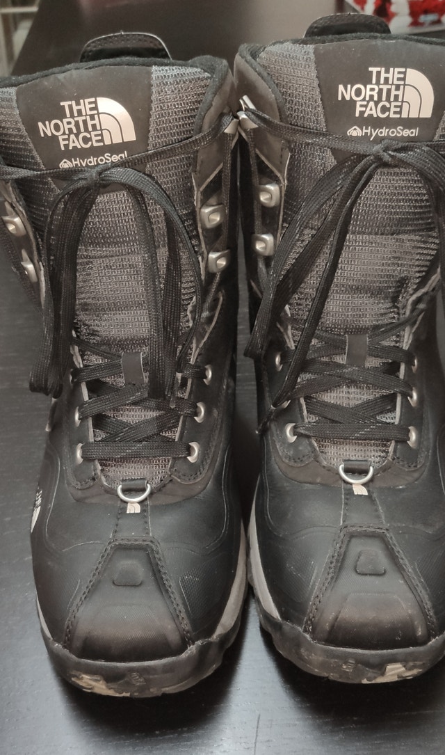 THE NORTH FACE WaterProof Winter Boots Size 10 - photo 2