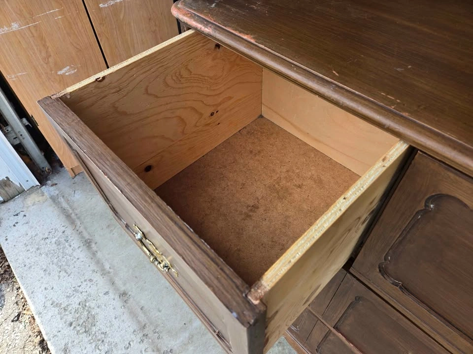 Solid Wood Dresser - photo 3