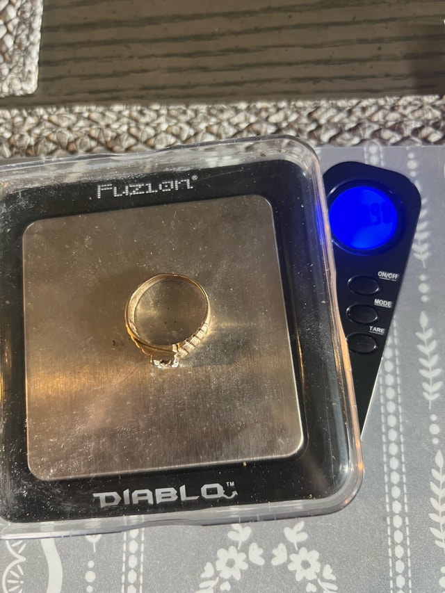 10k gold diamond ring - photo 4