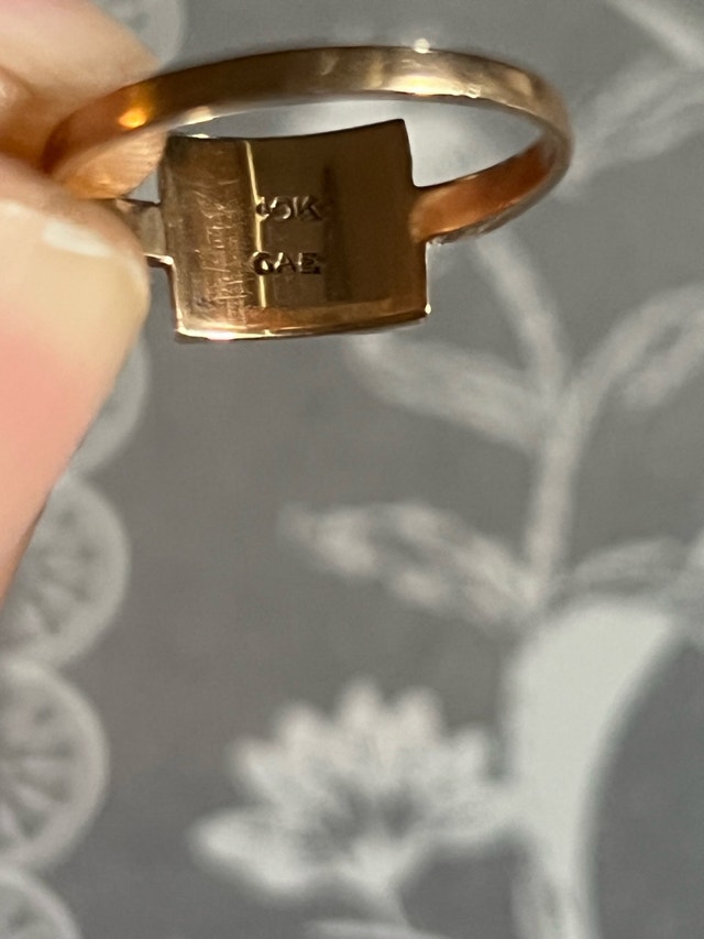 Vintage “JW” 10k gold signet ring - photo 2