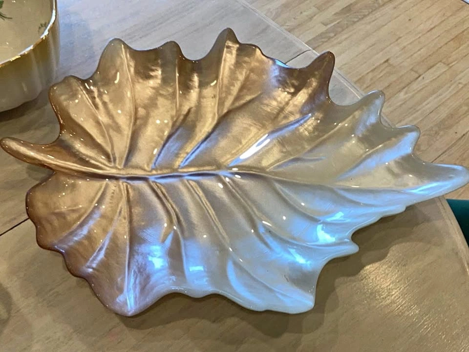 Iridescent Ceramic Leaf Dish