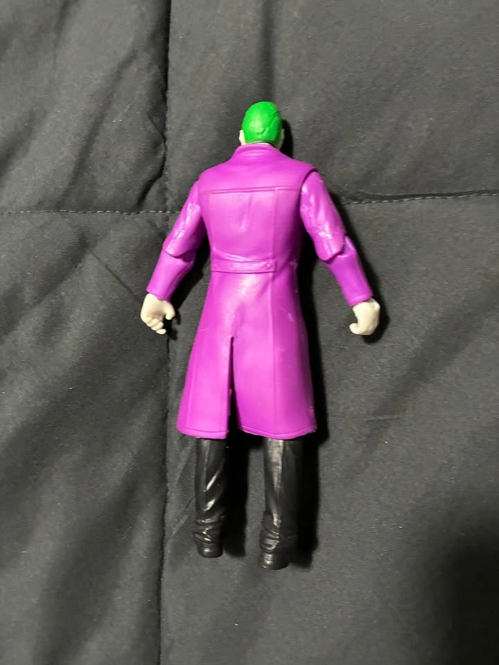 Joker Figure by Mattel - photo 2