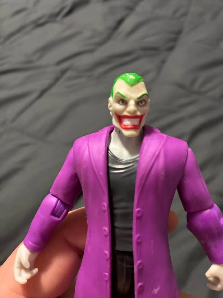 Joker Figure by Mattel - photo 3