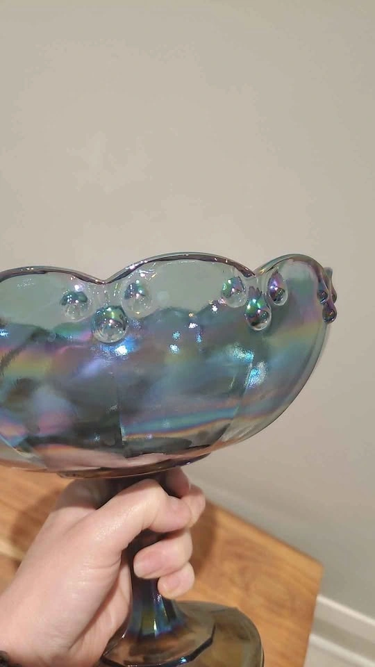 Carnival Glass vessel, iridescent - photo 2