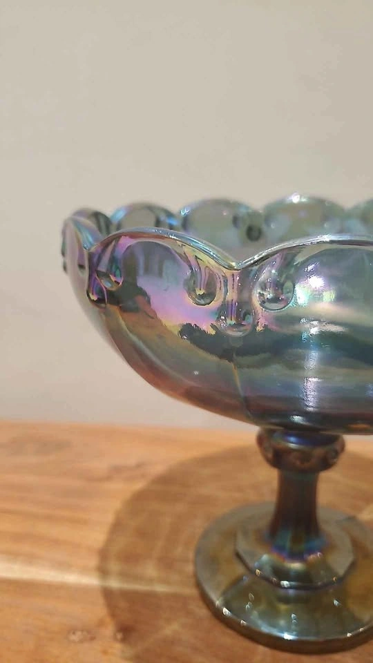 Carnival Glass vessel, iridescent - photo 3