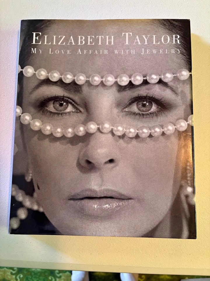 Elizabeth Taylor, my love affair with Jewellery coffee table boo