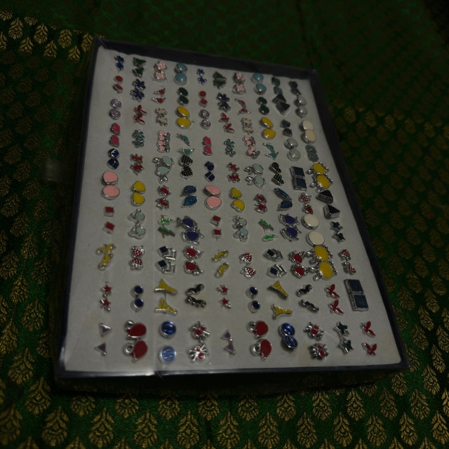 Brand new Traditional Jewellery & Accessories - photo 3