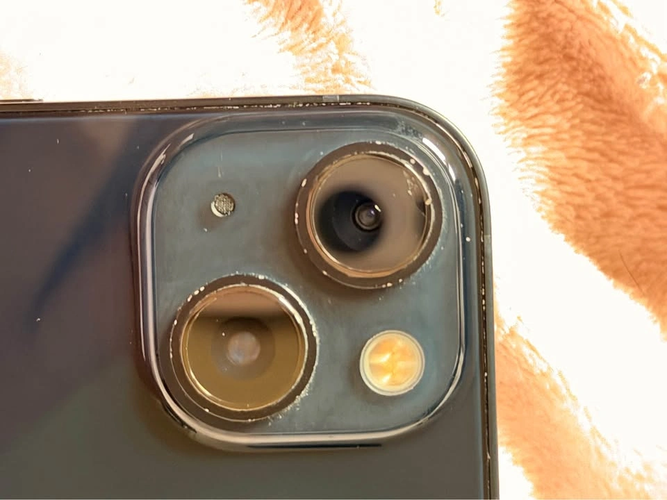 iPhone 13 - photo 4
