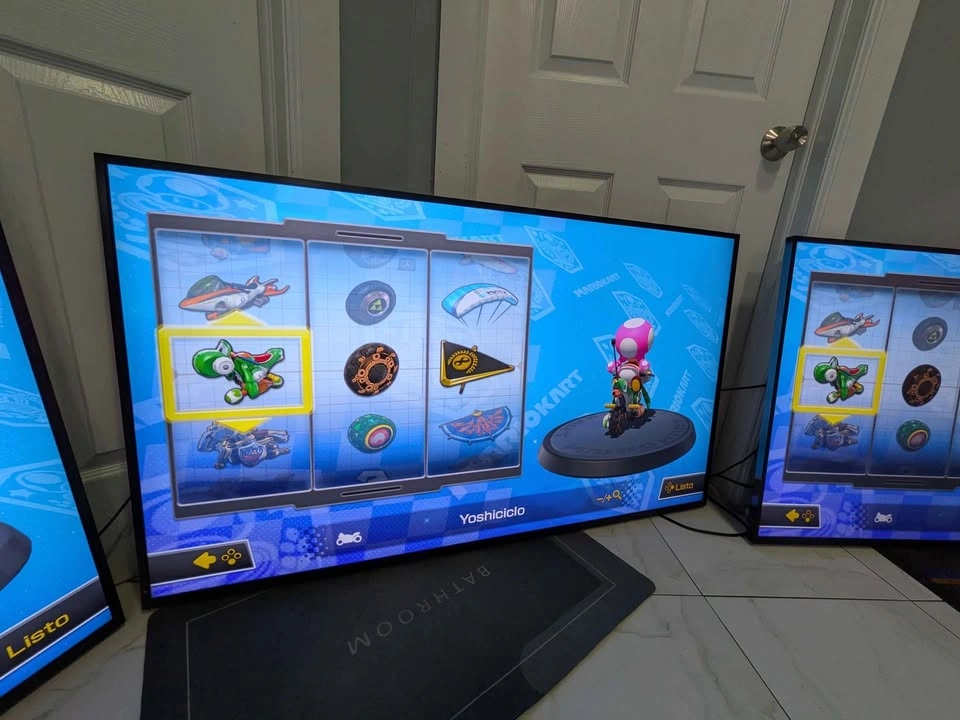 LG 55" 4K Smart TV / Monitor - Pro Series - photo 3