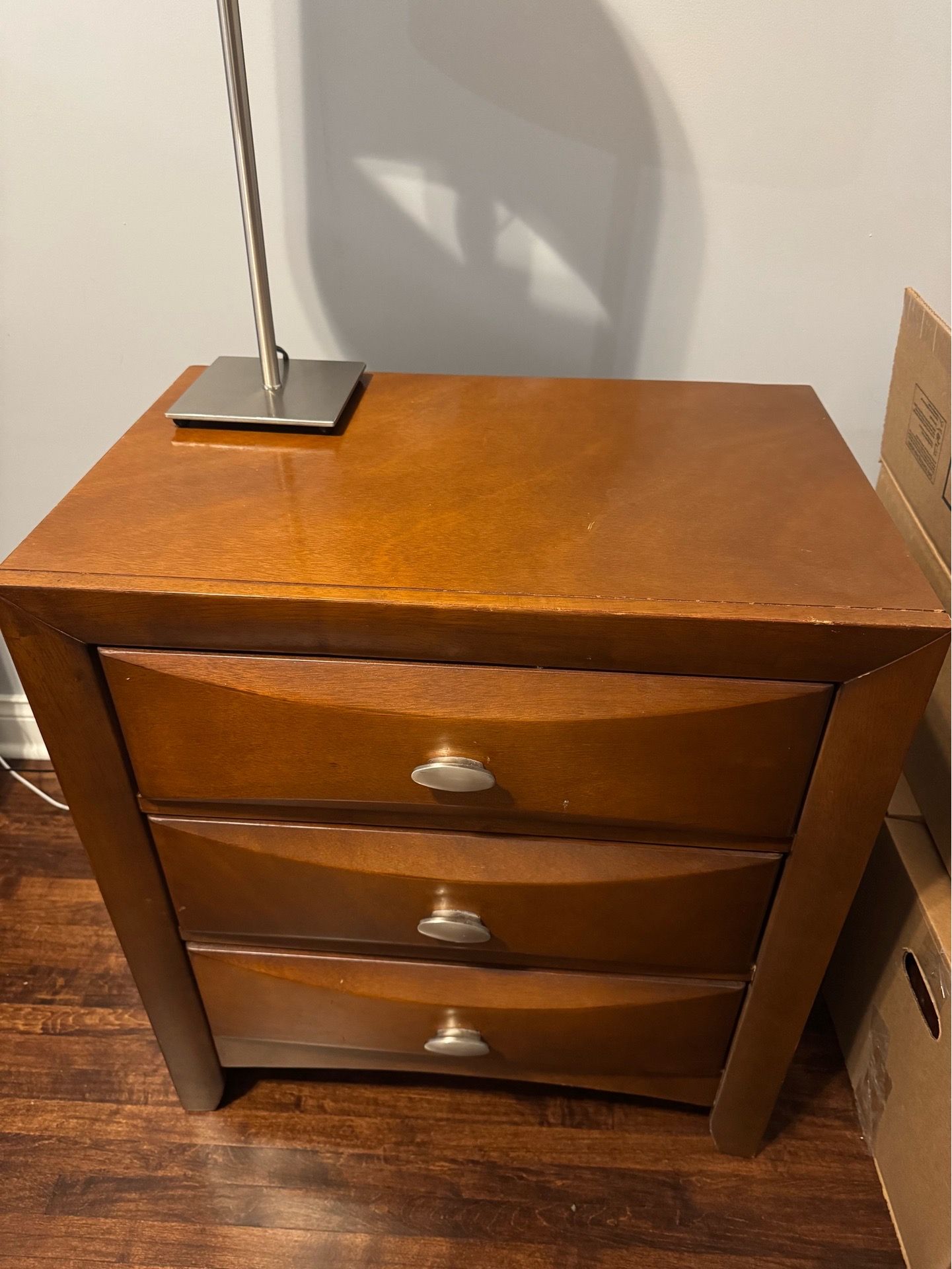 Nightstands - set of 2 - photo 3