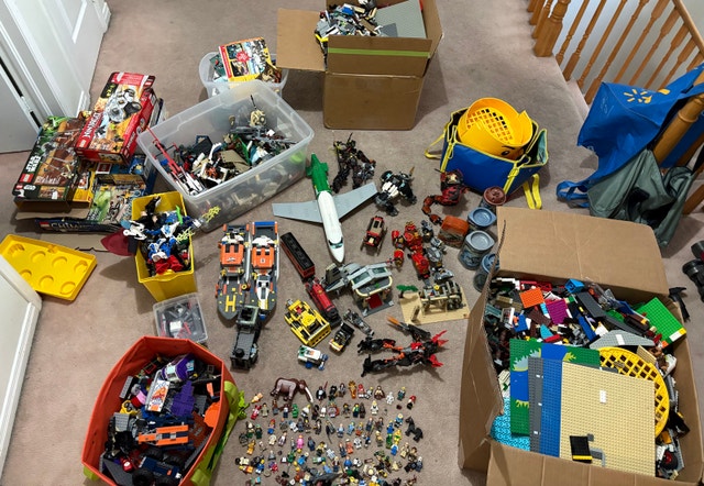 Giant Lot of Lego Sets, Minifigures, Bulk, Manuals & Boxes