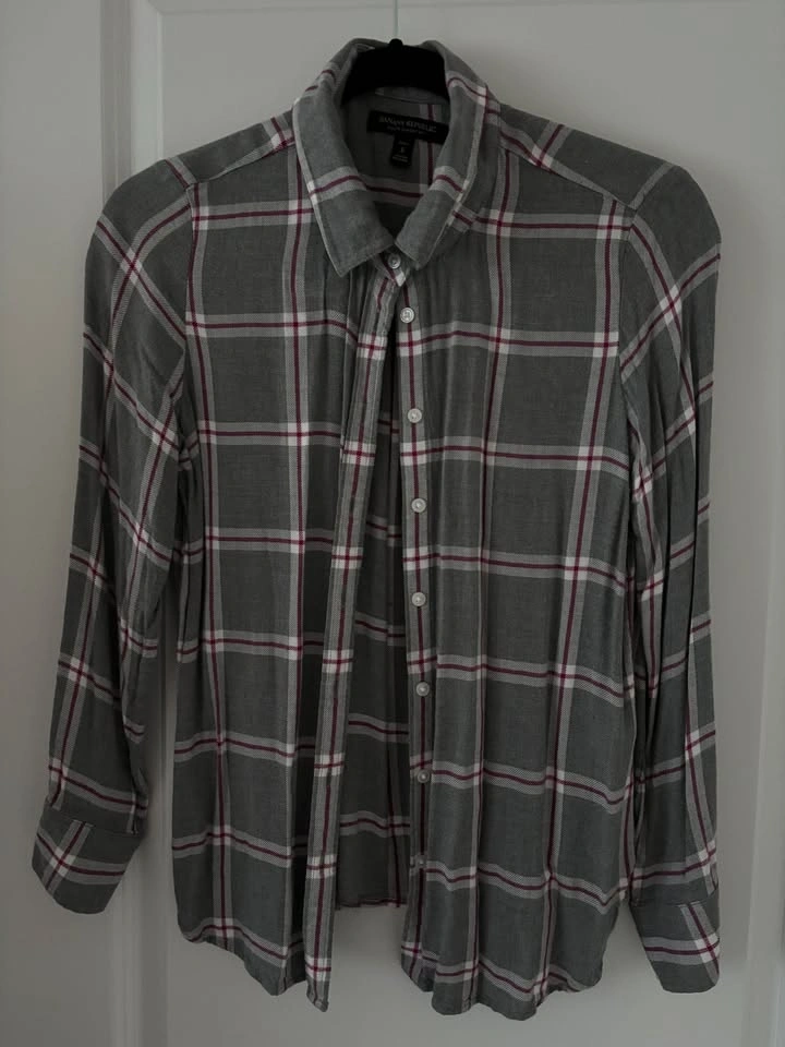 Banana Republic Women's Classic-Fit Flannel Shirts ~ SP ⚽️ - photo 5
