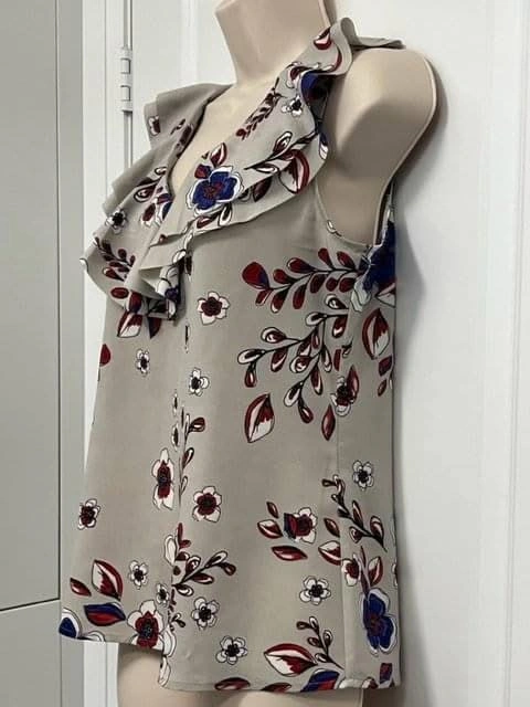 Banana Republic Ruffle Neck Floral Blouse ~ SP⚽️ - photo 2