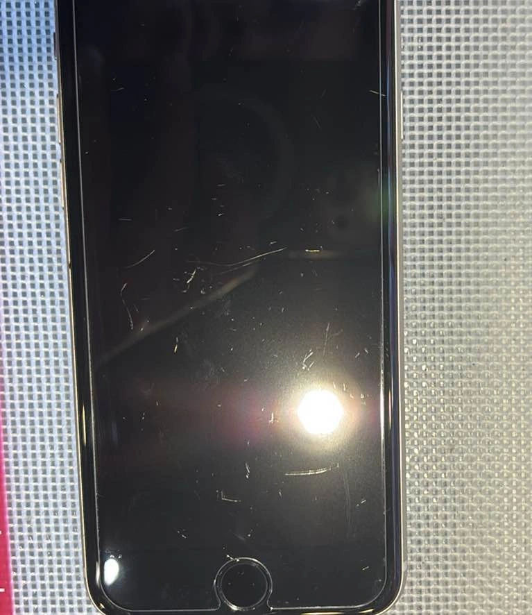Used iPhone SE 2022 64GB - photo 4