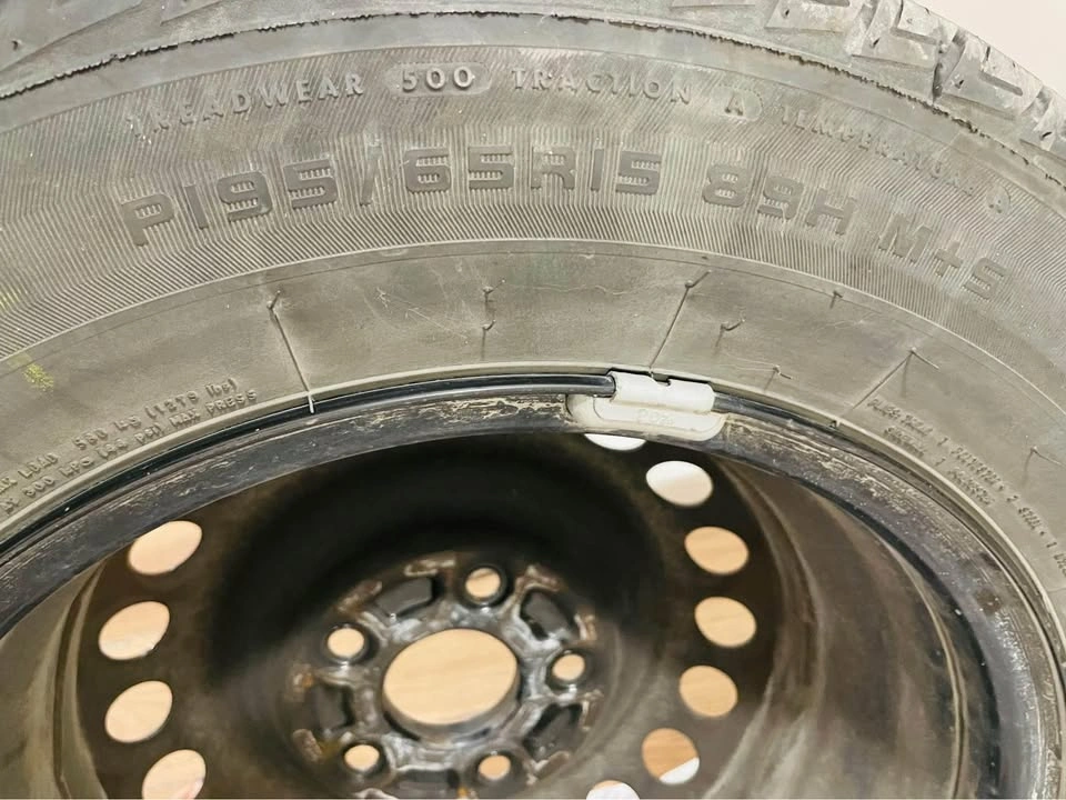 Tires with Rims for sale (M + S) - photo 2