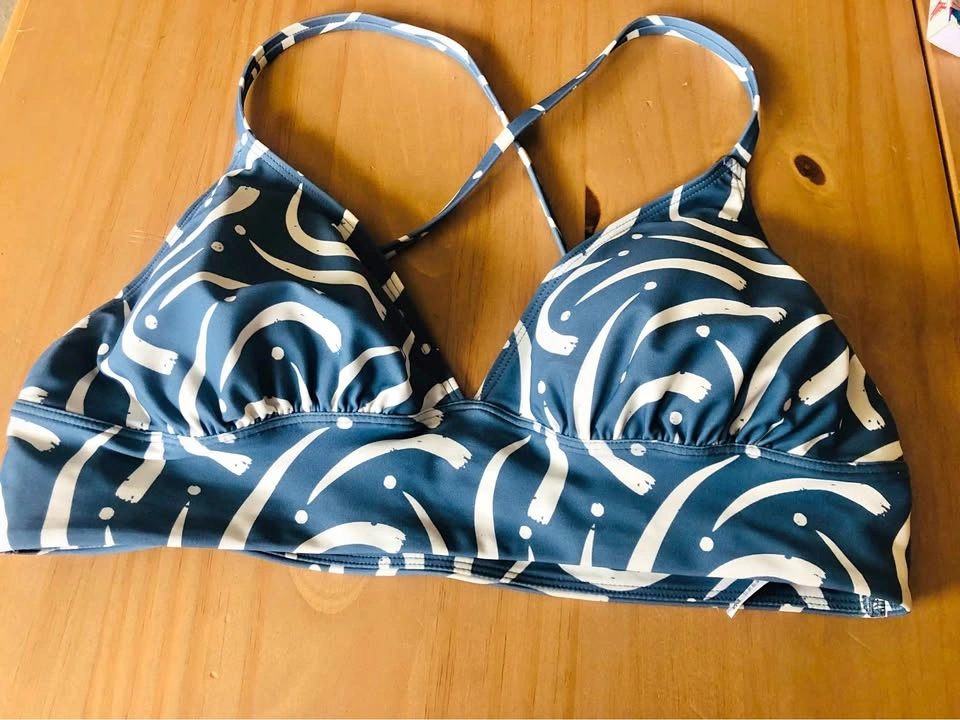 ⚽️NEW Blue Bikini Top Size L