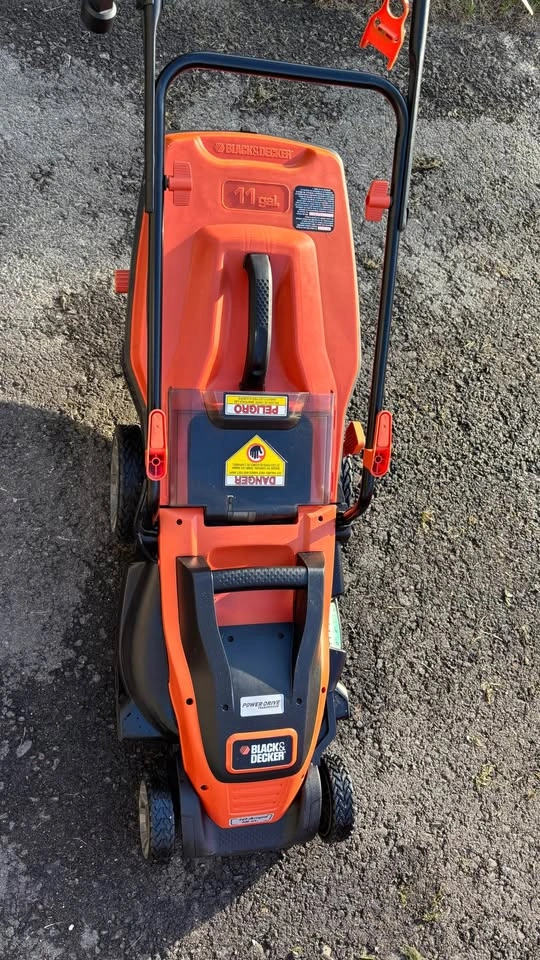 Electric lawnmower- $150 - photo 2