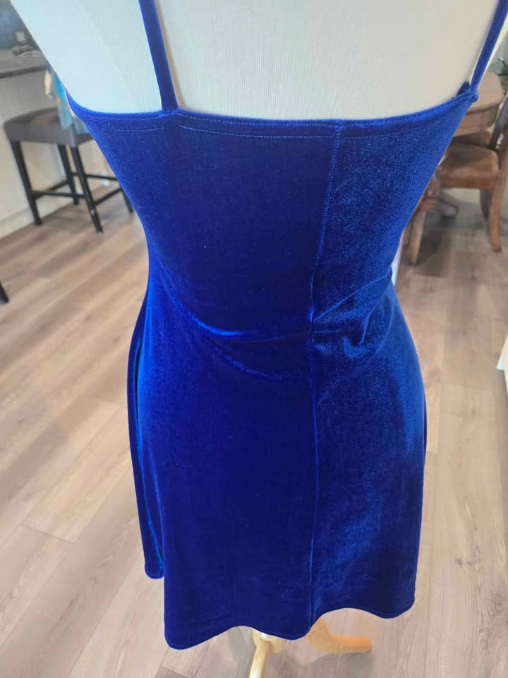 Small dress - photo 2