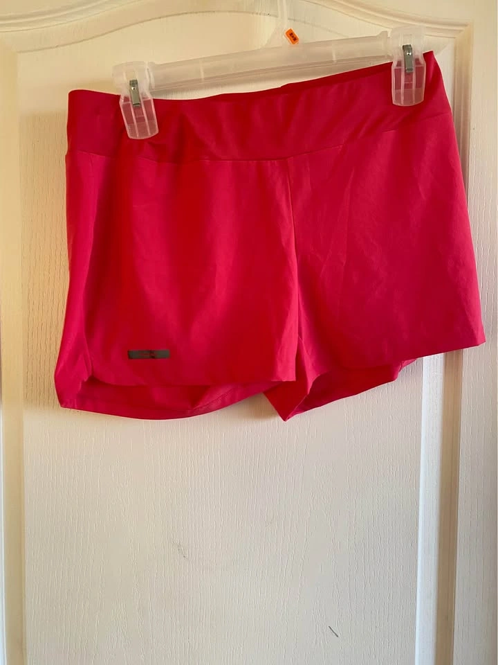 Decathlon Shorts - Move Out Sale - photo 3