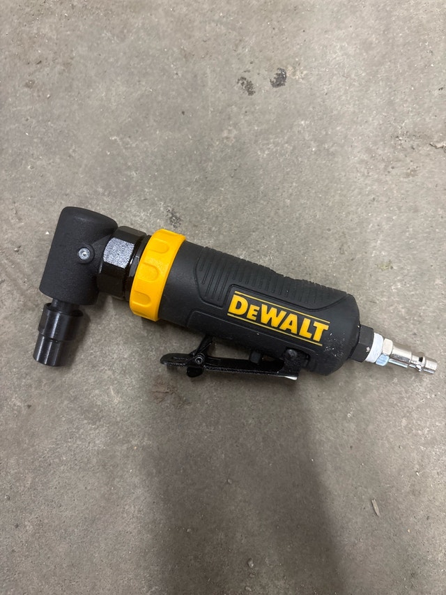 DEWALT DWMT70782L Angle Grinder