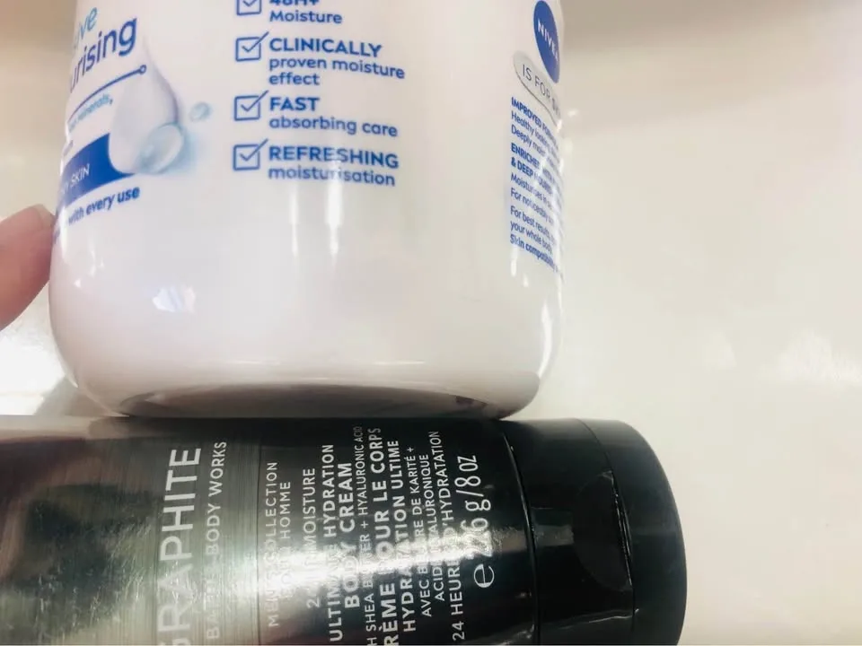 ⚽️ Bath & Body Works Body Cream + NEW Nivea Moisturising - photo 4