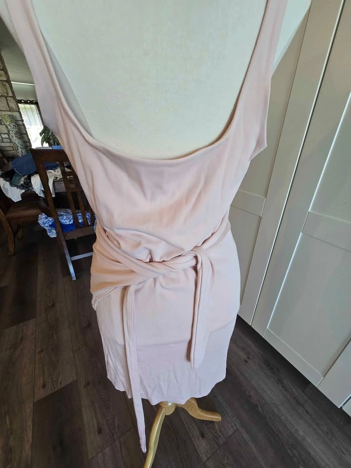 Wilfred Aritzia wrap dress - photo 2