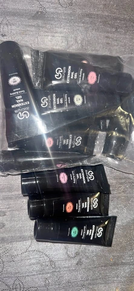 Nail gel extension $20 for both