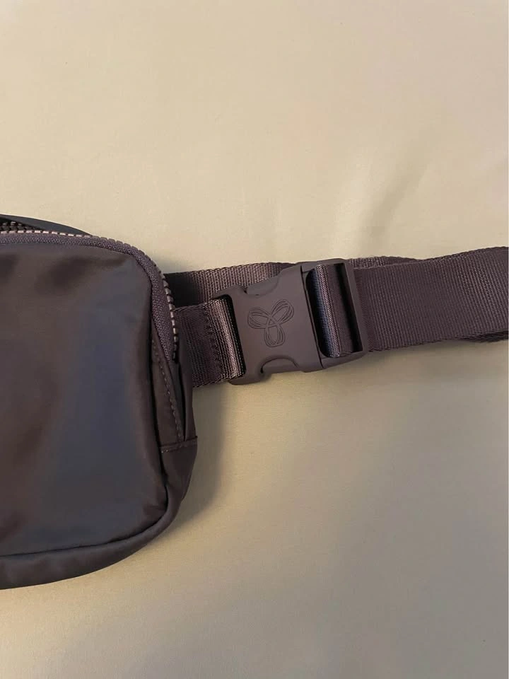 TNA Fanny pack - photo 2