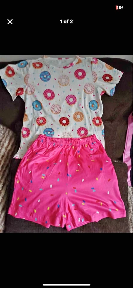 Girls clothes