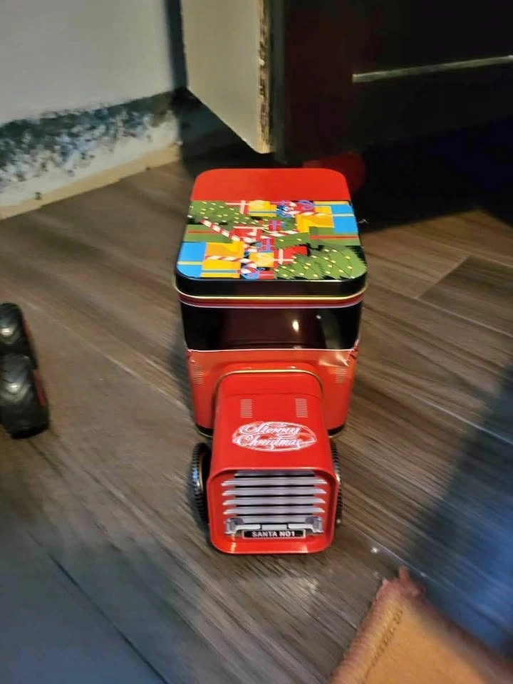 Red Christmas Truck Cookie Tin