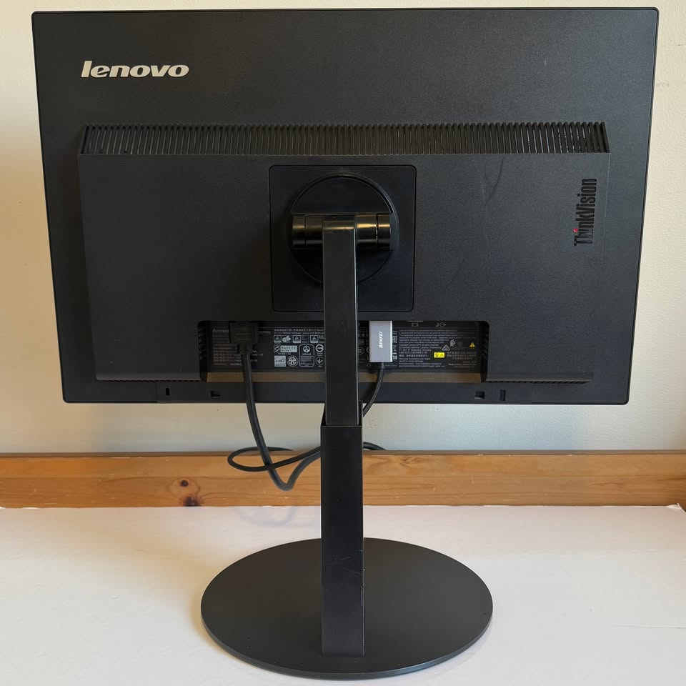 Lenovo ThinkVision T2254pC 22" LED Monitor - photo 3
