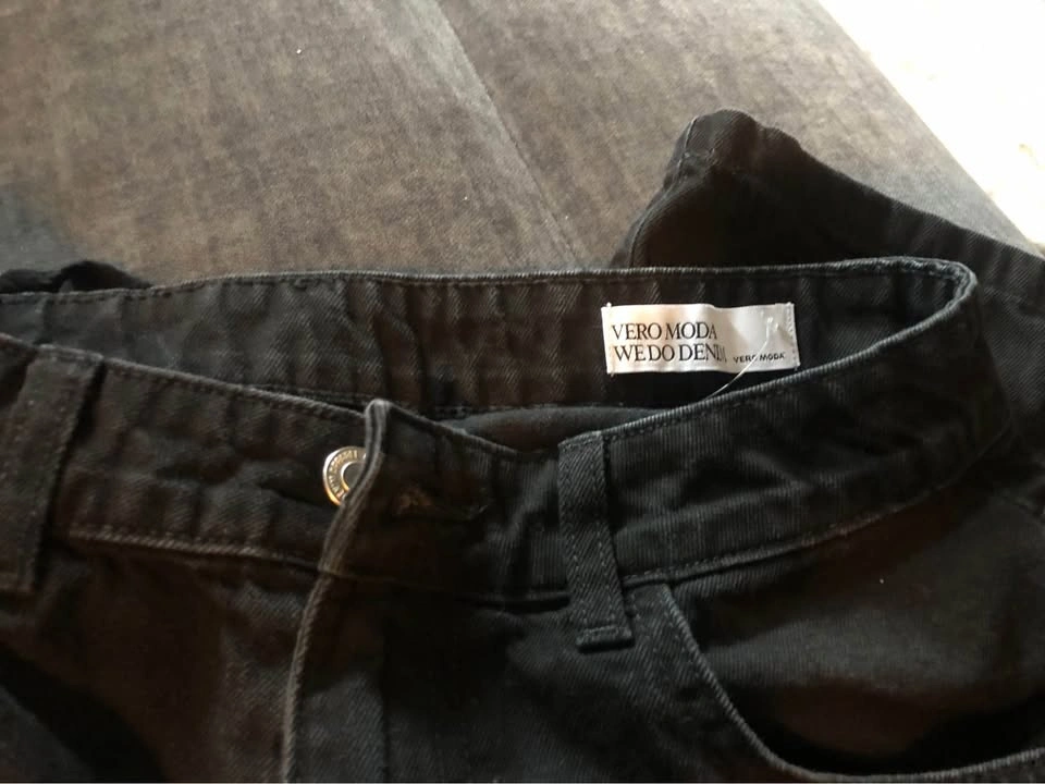 ⚽️ NEW Vero Moda Black Denim Jeans - photo 3