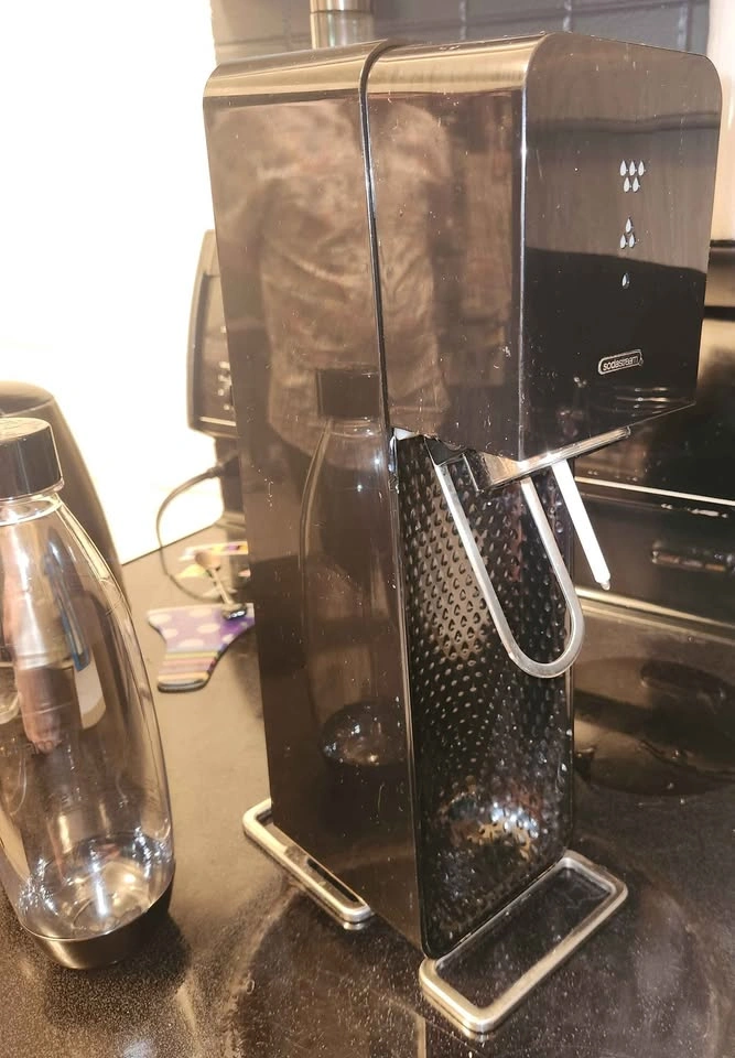 SodaStream Source Sparkling Water Maker - photo 3