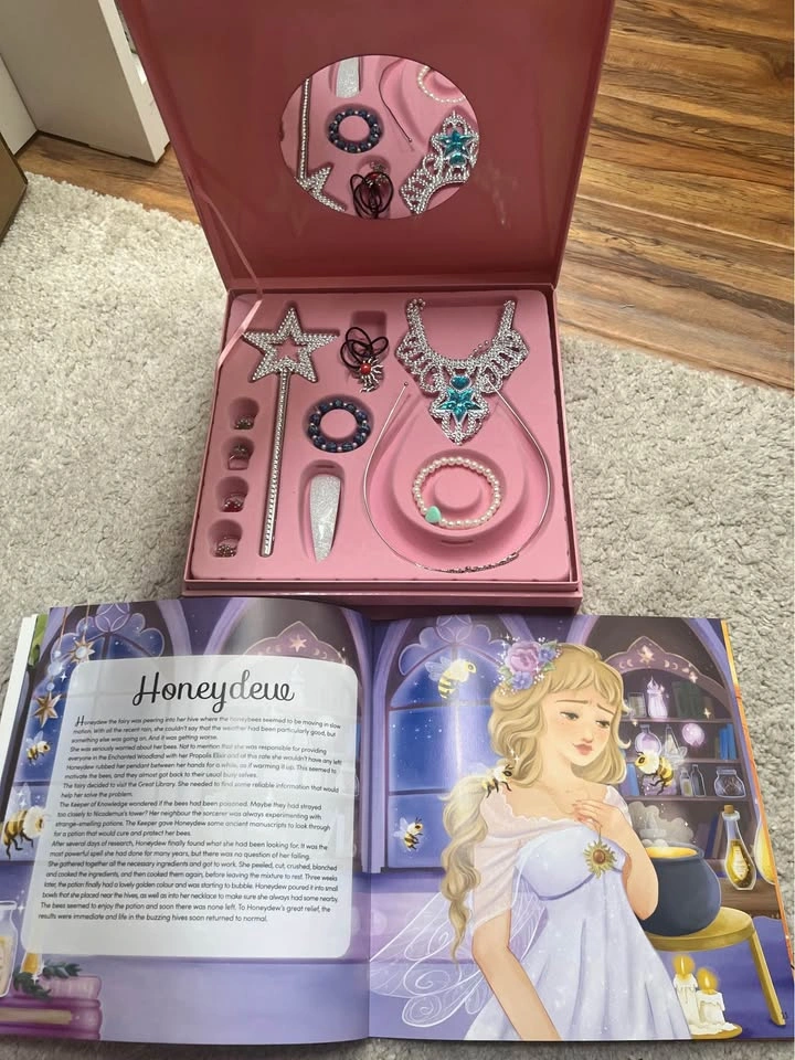 Secrets of Fairy Book and Jewellery Set - photo 3