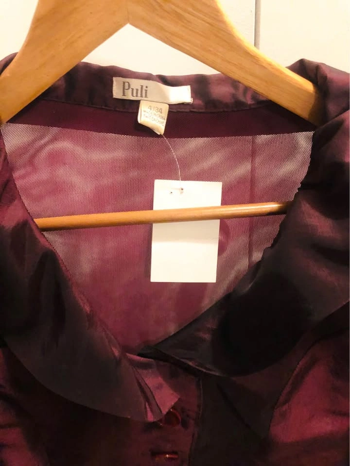 ⚽️ NEW Puli Women's Burgundy Sheer Sleeve Blouse Size 4/34 - photo 3