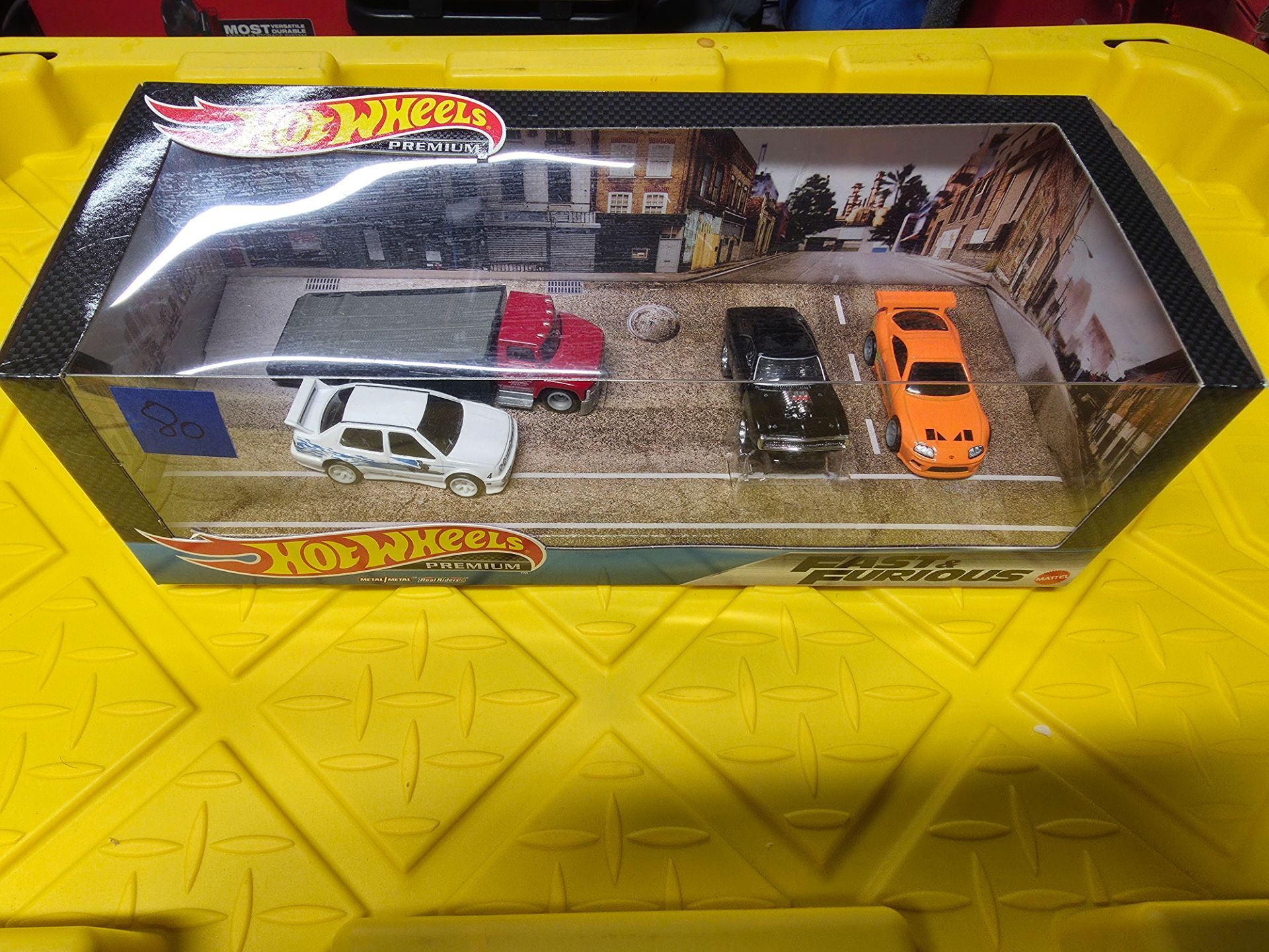 Hot Wheels Premium Fast & Furious 1 Diorama