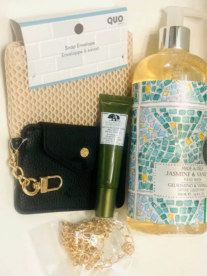 ⚽️ Lot: Origins Eye Cream, Hand Wash, Soap Envelope etc
