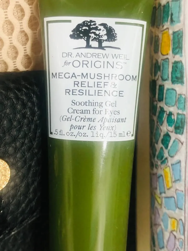 ⚽️ Lot: Origins Eye Cream, Hand Wash, Soap Envelope etc - photo 3