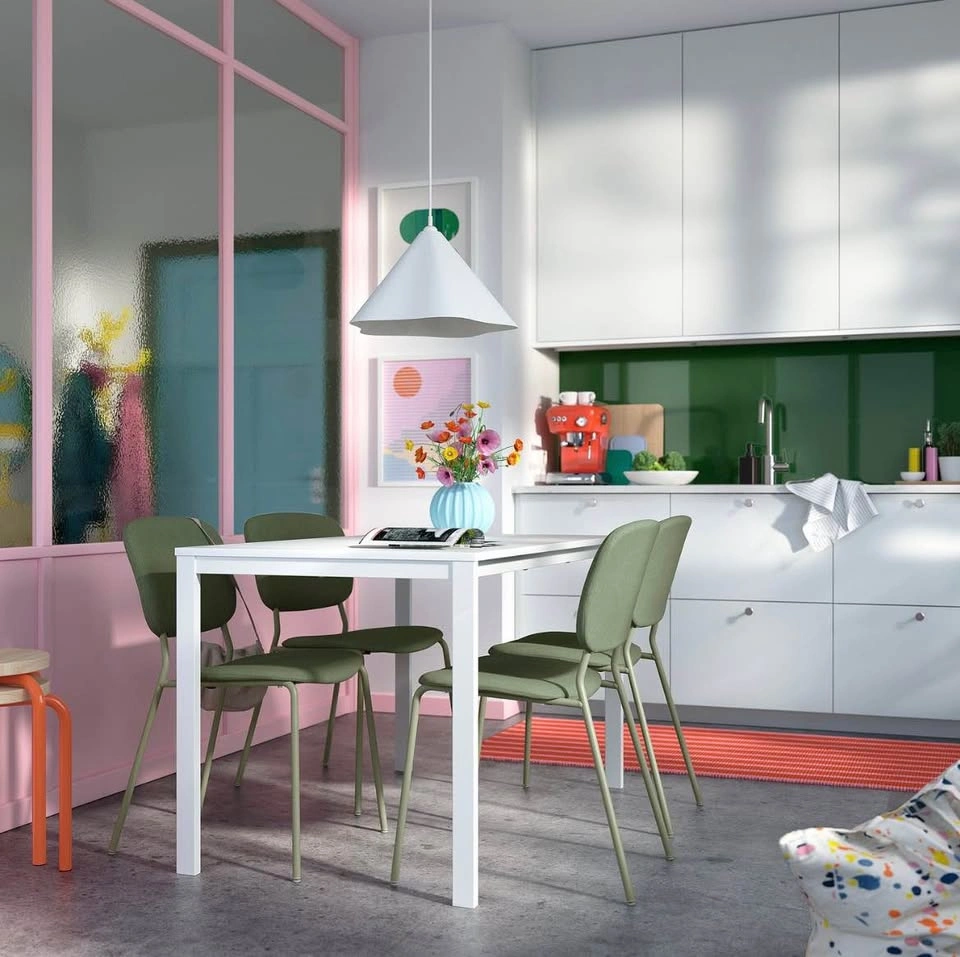 White Dining Table - photo 2
