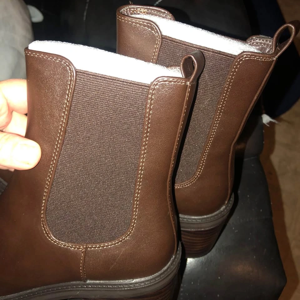 ⚽️ NEW Steve Madden Brown Chelsea Boots - photo 2