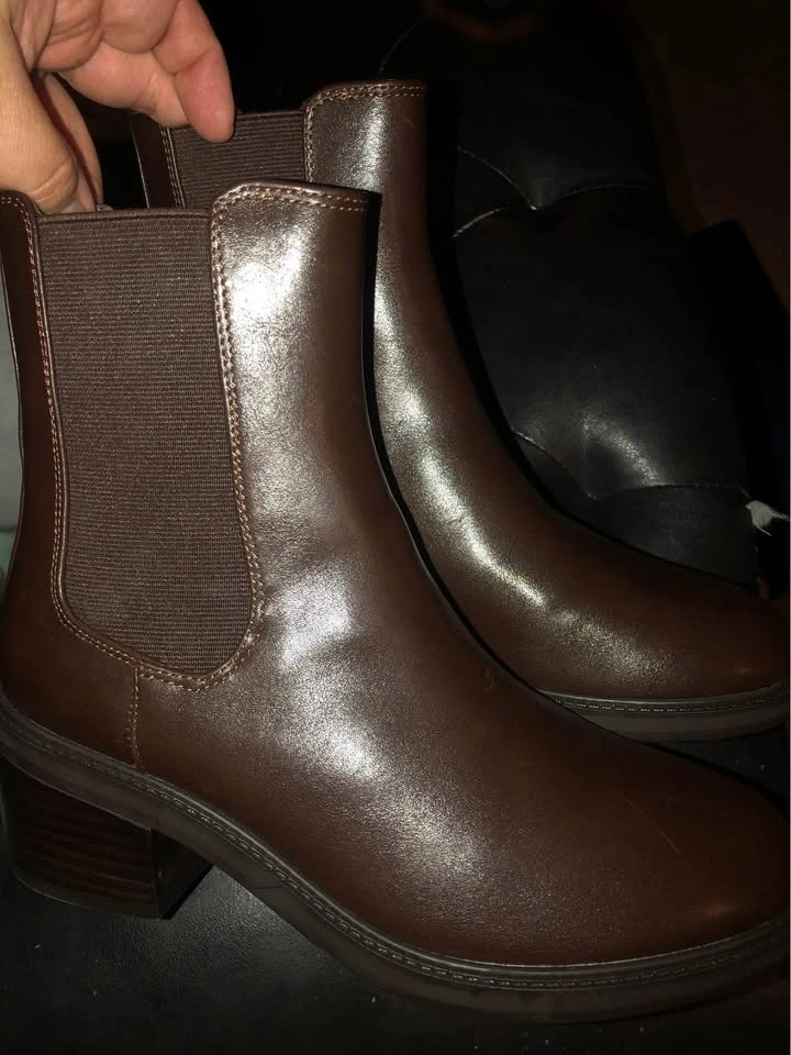 ⚽️ NEW Steve Madden Brown Chelsea Boots - photo 3