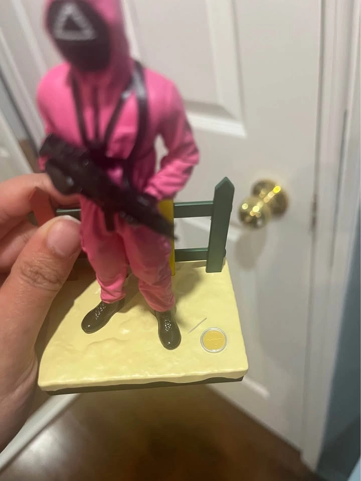 Authentic Squid Game - Masked Soldier - photo 3