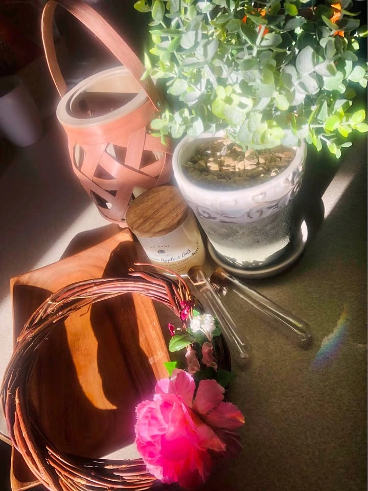 ⚽️ Home Lot: Outdoor Candle, Faux Eucalyptus, Wood Platter, etc