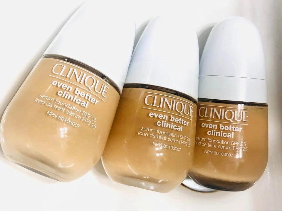 ⚽️ Clinique Even Better Clinical Serum Foundation SPF 25
