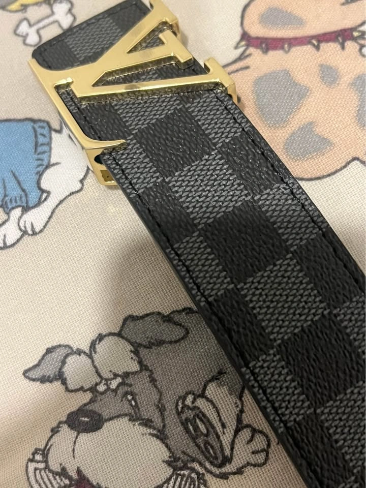*(💲30)* Black Checkers Louis Vuitton Style Belt - photo 4