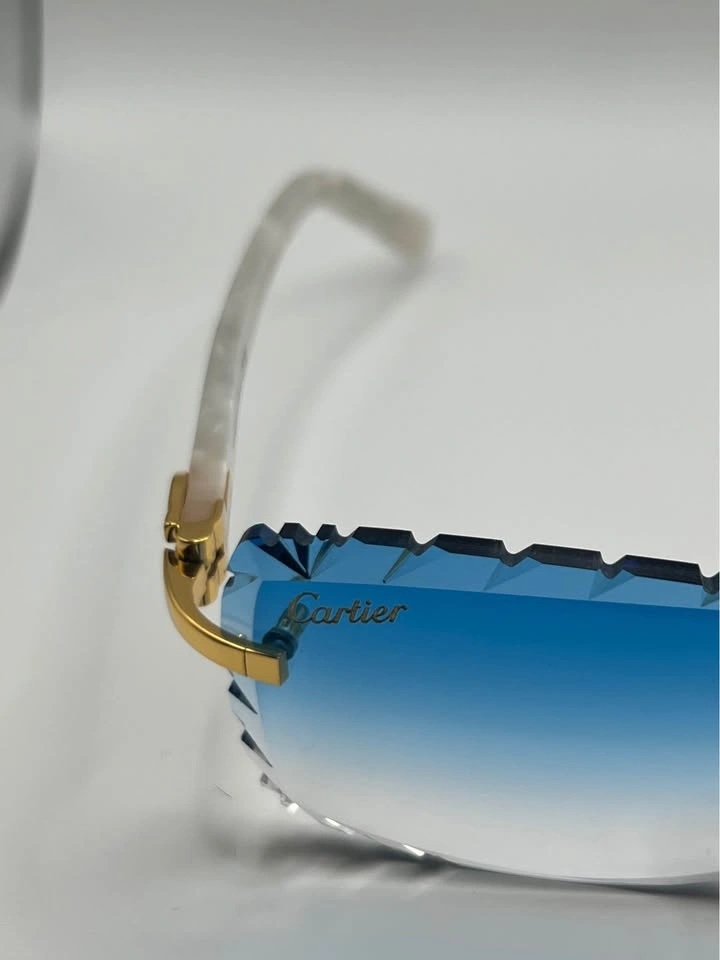 *(💲200)* Baby Blue Cartier Diamond Cut Sunglasses - photo 2