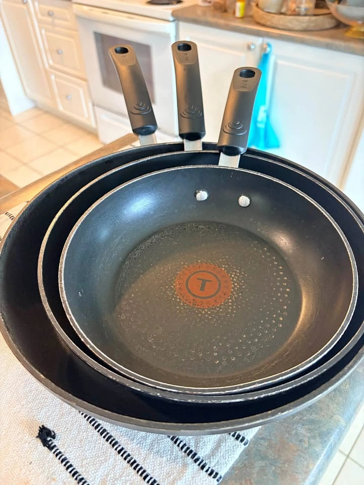 T-fal 3-Piece Non-Stick Frying Pan Set