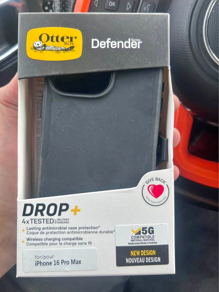 OtterBox Defender Series Case for iPhone 16 Pro Max NEW