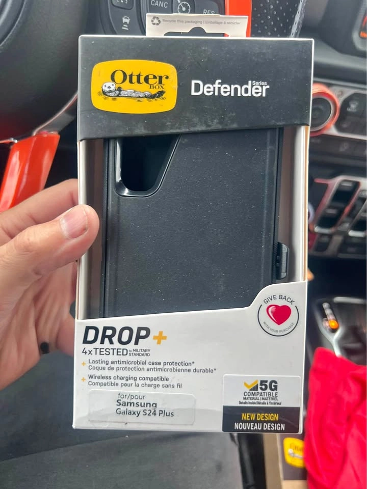 OtterBox Defender Series Case for Samsung Galaxy S24 PLUS 24+ NE
