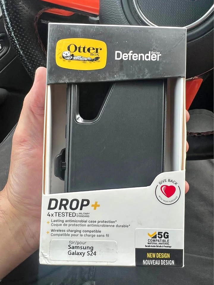 OtterBox Defender Series Case for Samsung Galaxy S24 NEW